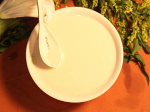 豆漿富含膳食纖維助排毒-喝豆漿的好處