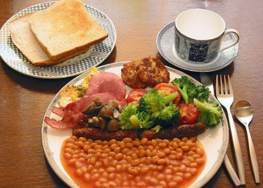 晚飯吃太晚危害多-晚飯吃太晚致癌!