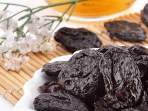 吃梅干能緩解肚子痛?吃梅干的作用