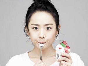 酸奶什么時候喝好?喝酸奶的好處,酸奶的營養價值