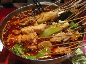 常吃麻辣燙的危害有哪些?麻辣燙怎么吃才健康