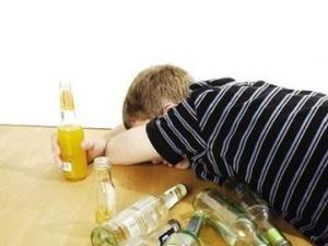 酒后胃難受吃什么好?酒喝多了胃難受怎么辦