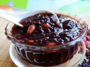 如何補(bǔ)血?夏季補(bǔ)血吃什么食物效果最好