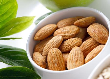 如何挑選杏仁?與杏仁搭配相宜的食物