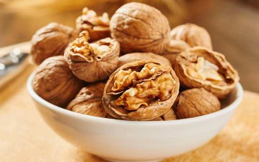 冬天吃什么養胃 吃什么堅果養胃 吃什么肉養胃