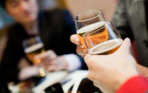 喝醉了怎么解酒?喝酒前中后吃什么解酒?解酒醒酒的最快最好方法