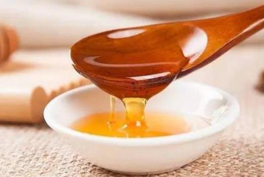 ?空腹喝蜂蜜水好嗎?蜂蜜有哪些功效?