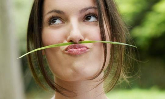 女性吃牛肉吃多了會長胡子嗎?女性為什么會長胡子?