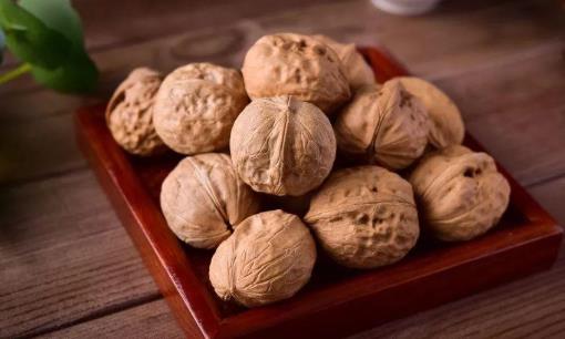 核桃是發(fā)物嗎?核桃有哪些營養(yǎng)價值?