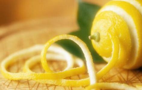 吃檸檬有哪些好處?檸檬皮有什么功效?
