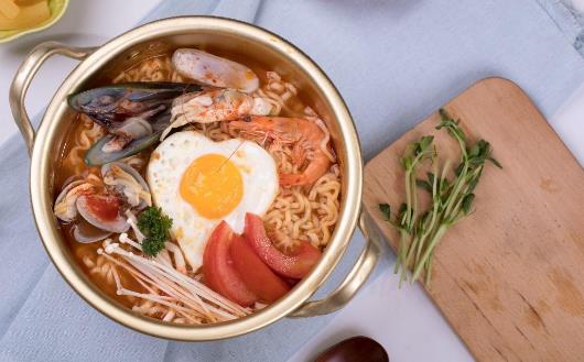 泡面里真的有防腐劑嗎?泡面不要和哪些東西一起吃?