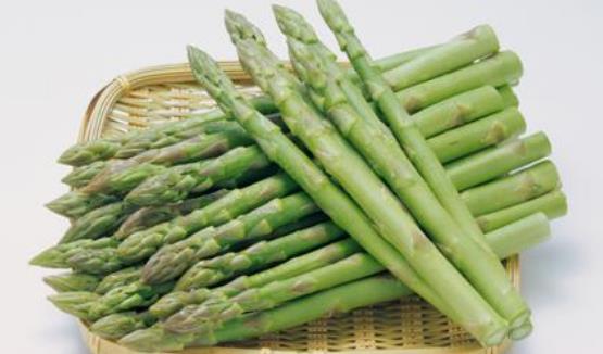 蘆筍頭上的花可以吃嗎?吃蘆筍需要去皮嗎?