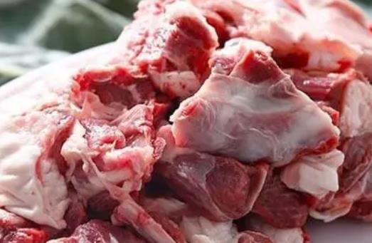 三高的人能吃羊肉嗎?吃羊肉有哪些功效?