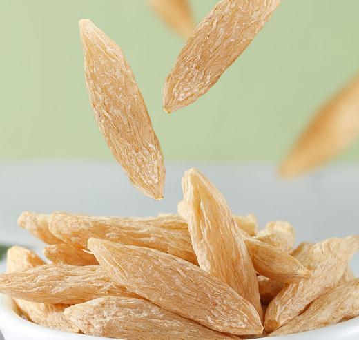 麥冬夏天泡水喝會上火嗎 麥冬泡水一次用幾粒