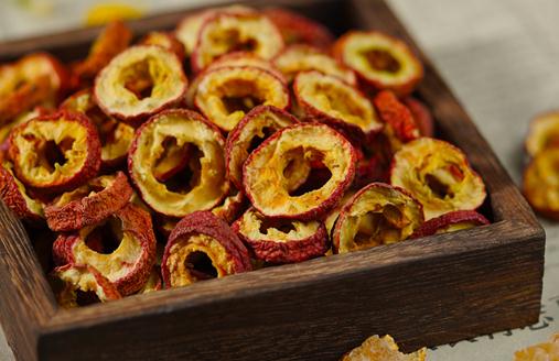 山楂泡水上火怎么辦 山楂泡水喝要注意什么