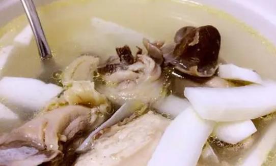 椰子煲雞上火嗎 孕婦可以吃椰子煲雞嗎