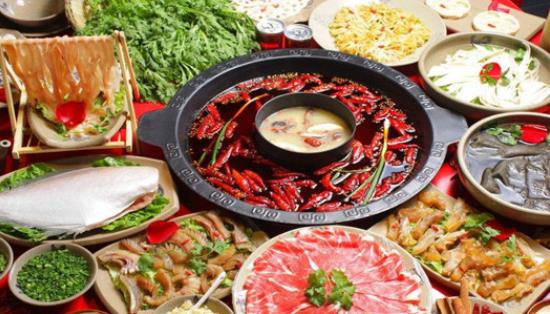 肉湯類火鍋湯底的熱量高嗎 一頓火鍋的熱量要運動多久