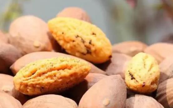 產婦可以吃香榧嗎?香榧表面那層黑的可以吃嗎?