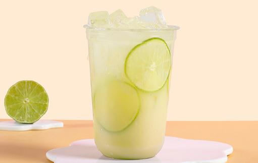 檸檬水美白多久見效 檸檬水什么人不能喝