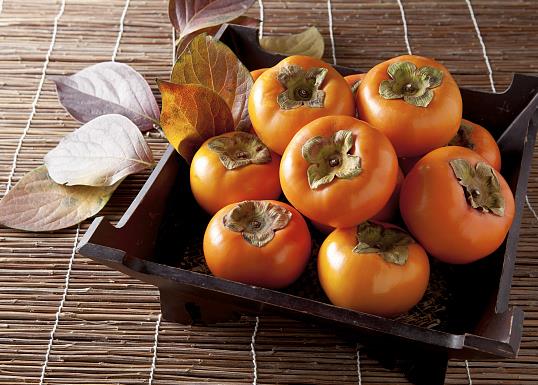 空腹能不能吃柿子?酸奶柿子要隔多久才能吃?