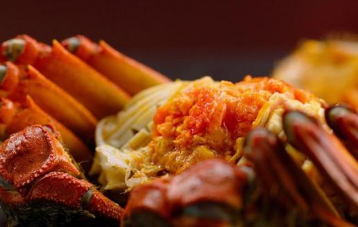 大閘蟹配酒會中毒嗎 大閘蟹配什么酒最好