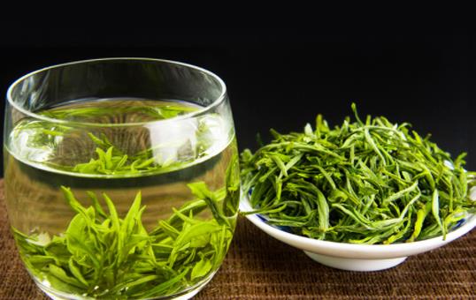 黃山毛峰的外形是怎么樣的 沖泡黃山毛峰需要注意什么