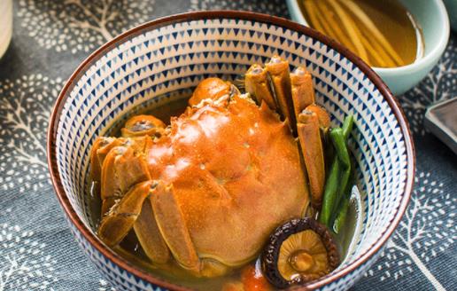 螃蟹生凍好還是煮好凍 螃蟹怎么蒸才不會漏黃