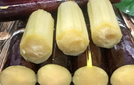 吃甘蔗嘴巴內(nèi)壁起血泡是什么原因 甘蔗怎么吃不傷嘴