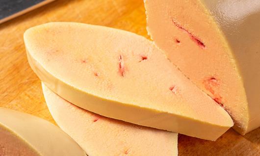 鵝肝切開里面發紅是什么原因 鵝肝高血壓者能吃嗎