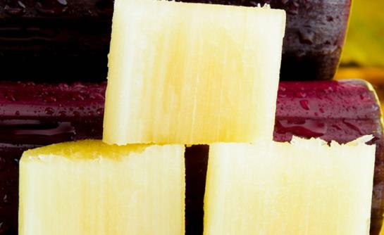 削好的甘蔗為什么會變紅 削好的甘蔗放冰箱可以放幾天