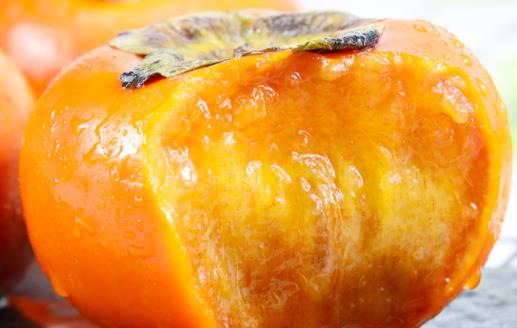 凍柿子可以空腹吃嗎 來大姨媽能吃凍柿子嗎