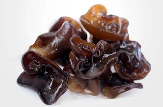 吃木耳會上火嗎?木耳不宜和什么一起吃?