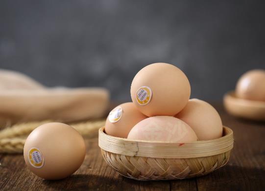 生雞蛋用什么東西裝才不爛?生雞蛋打散后能放多久