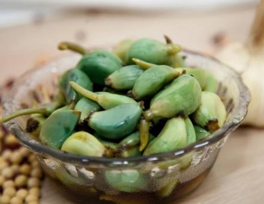 臘八蒜為什么很辣?臘八蒜吃起來怎么是辣的