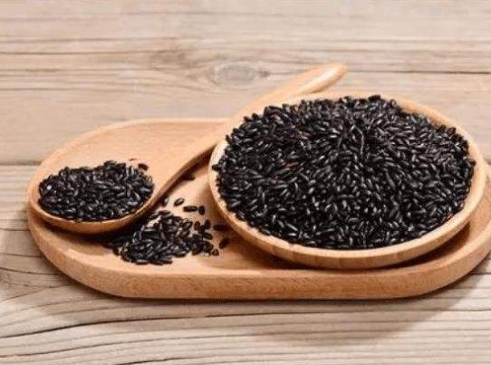 ?黑米怎么看是不是染色米?黑米上火的還是去火的