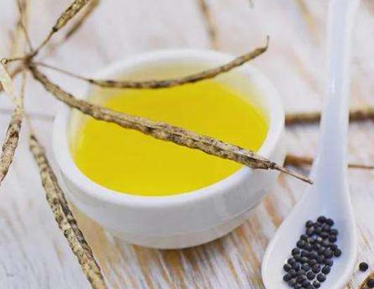 花生油為什么有沉淀物?花生油炒菜為什么起泡沫