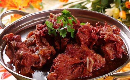 羊湯里能放板栗嗎?板栗羊湯的功效與作用有哪些?