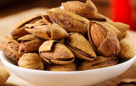 巴旦木很黏是不是壞了 巴旦木壞了是怎么樣子