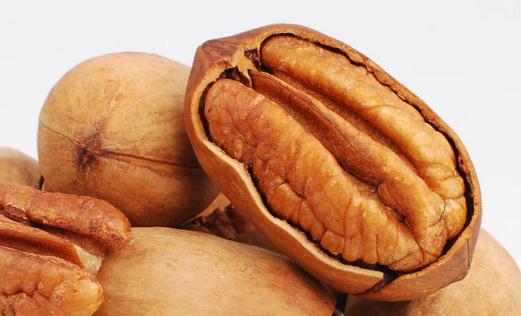 碧根果果仁發黑了還能吃嗎 怎么判斷碧根果壞了沒