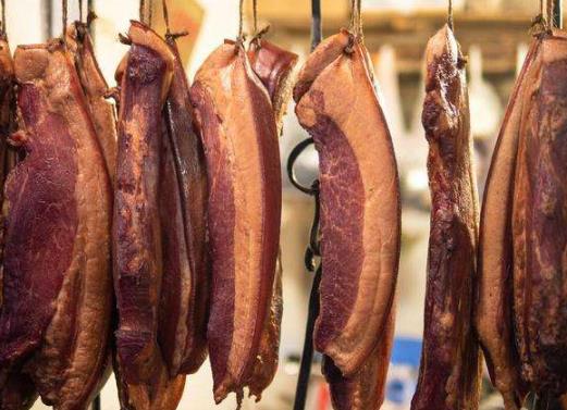 臘肉寄快遞要真空包裝嗎?臘肉寄快遞會(huì)變質(zhì)壞掉嗎