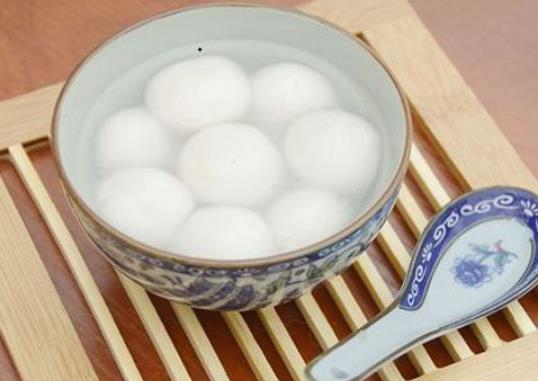 湯圓化了再凍上吃好嗎?湯圓在冰箱凍一年能吃嗎