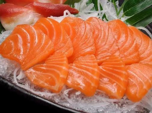 生吃三文魚會拉肚子嗎?生吃三文魚有沒有寄生蟲