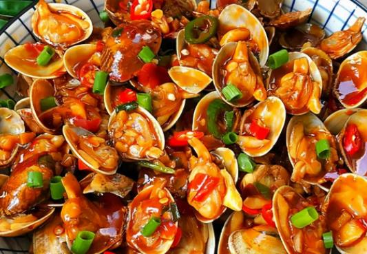 花甲里面白色的是什么東西?花甲加鹽泡一晚上會死嗎