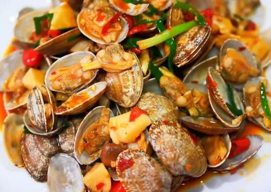 花甲里面白色的是什么東西?花甲加鹽泡一晚上會死嗎