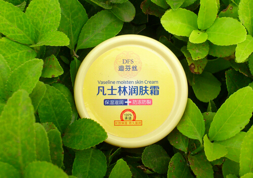 凡士林的作用-凡士林可以擦臉嗎?