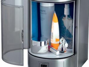 護(hù)膚品放冰箱好嗎?護(hù)膚品亂冰鎮(zhèn)給肌膚幫倒忙