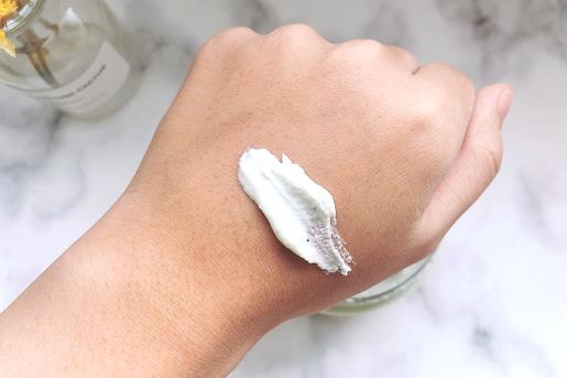 使用磨砂膏要注意什么?磨砂膏在什么時候使用最好?