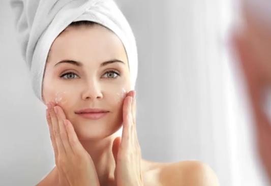 吃了米諾環素變黑還能恢復嗎?無膿頭很大很硬的痘痘怎么處理