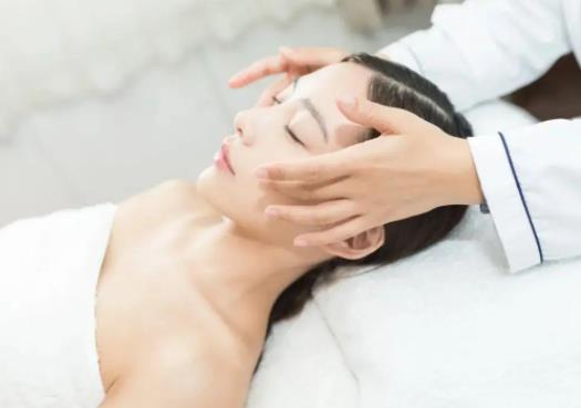 米諾環(huán)素100mg治痤瘡怎么吃?痤瘡為什么不建議吃米諾環(huán)素