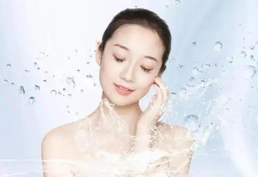 中藥治臉上痤瘡爆痘多久能好?青春期長痘痘幾歲結束